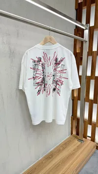 تيشيرت رجالي بطبعة جرافيك (Off-White)
