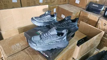 بوت ماركة NBK و RQCK