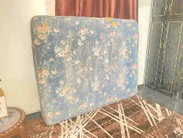 متوفر فرشتين