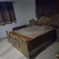 متوفر طقم نوم كامل