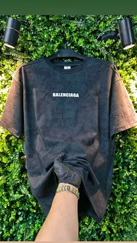 تيشيرت رجالي أسود - بالينسياغا (Balenciaga)
