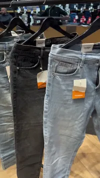 جينز رجالي - بول آند بير (Pull&Bear)