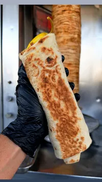 ساندويتش شاورما دجاج