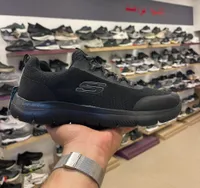 حذاء رياضي خفيف الوزن - سكيتشرز (Skechers)