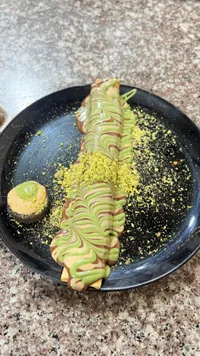 كريب بالفستق والشوكولاتة