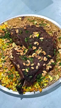 رز مشكل مع لحم