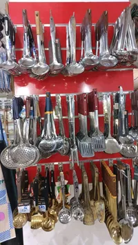 مجموعة أدوات المطبخ الفضية - ملاعق وشوك وسكاكين