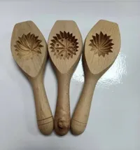 قوالب خشبية لصنع المعمول والكعك