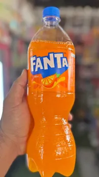 مشروب غازي بنكهة البرتقال - فانتا (Fanta)