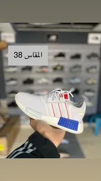 حذاء أديداس إن بي دي - أبيض وأزرق وأحمر