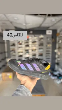 حذاء رياضي ميزونو - مقاس 40