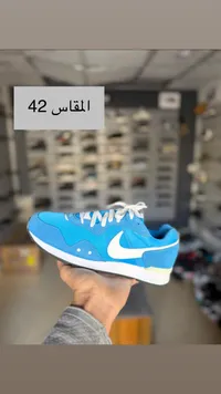 حذاء نايك أزرق سماوي