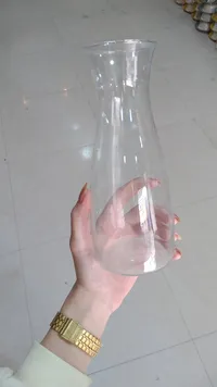 إناء زجاجي شفاف للزهور