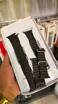 سوار ساعة ذكية أسود (Apple Watch)