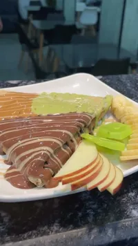 كريب نوتيلا بالفواكه