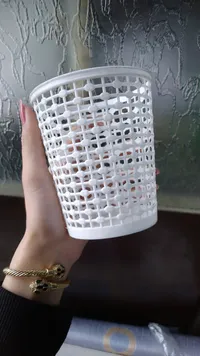 سلة بلاستيك شبكية صغيرة