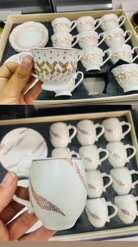 فنجان قهوة سيراميك بتصميم ذهبي