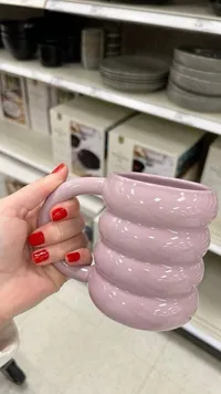 مج نسكافيه وردي