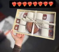 طقم فناجين قهوة سيراميك مع قواعد خشبية