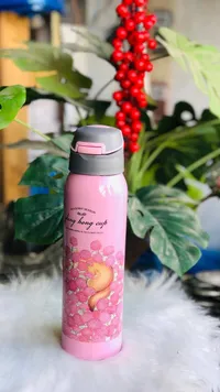 زمزمية مياه بتصميم الزهور - زينغ هونغ (Zheng Hong)