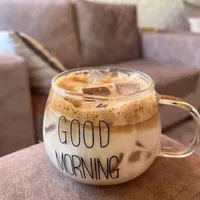 كوب زجاجي بتصميم صباح الخير