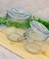 مرطبان زجاجي محكم الإغلاق بمشبك معدني