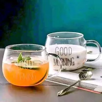 كوب زجاجي بتصميم صباح الخير