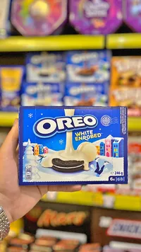 بسكويت أوريو مغطى بالشوكولاتة البيضاء (Oreo)