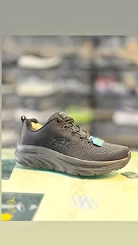 حذاء رياضي للمشي دي لوكس ووكر - سكيتشرز (Skechers)