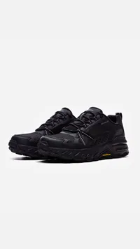 حذاء رياضي شبابي أسود - سكيتشرز (Skechers)