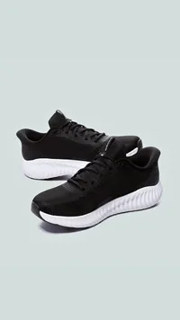 حذاء رياضي - سكيتشرز (Skechers)