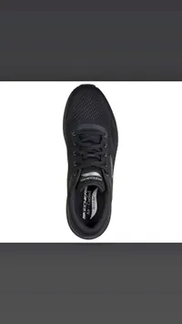 حذاء رياضي - سكيتشرز (Skechers)