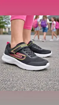 حذاء رياضي للأطفال - سكيتشرز (Skechers)