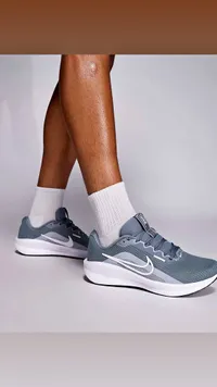حذاء رياضي - نايكي (Nike)