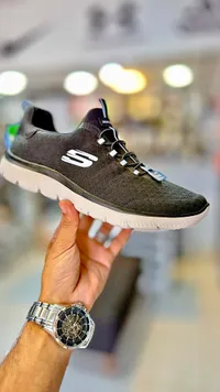 حذاء رياضي - سكيتشرز (Skechers)