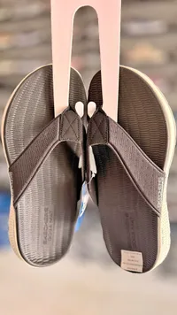 شبشب رجالي - سكيتشرز (Skechers)