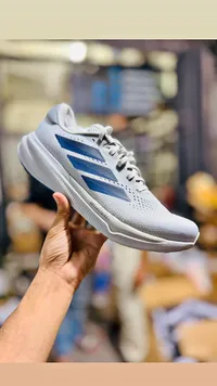 حذاء رياضي - أديداس (Adidas)