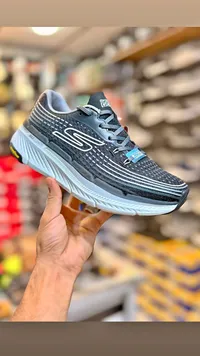 حذاء رياضي - سكيتشرز (Skechers)