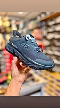 حذاء رياضي رجالي - سكيتشرز (Skechers)