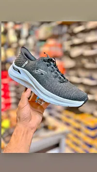 حذاء رياضي - سكيتشرز (Skechers)
