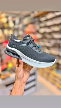 حذاء رياضي رجالي - سكيتشرز (Skechers)