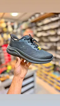 حذاء رياضي - سكيتشرز (Skechers)