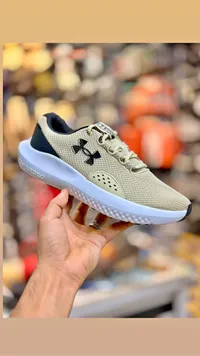 حذاء رياضي - أندر آرمور (Under Armour)