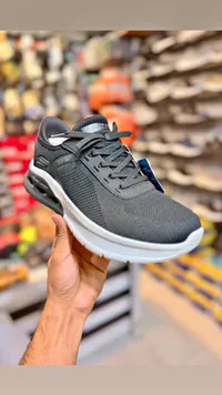 حذاء رياضي رجالي - سكيتشرز (Skechers)