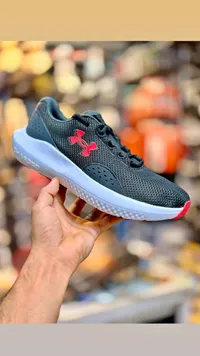 حذاء رياضي - أندر آرمور (Under Armour)