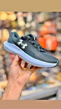 حذاء رياضي - أندر آرمور (Under Armour)