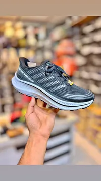 حذاء رياضي - سكيتشرز (Skechers)