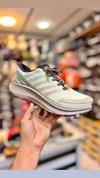 حذاء جري - سكيتشرز (Skechers)