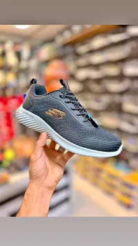حذاء رياضي - سكيتشرز (Skechers)