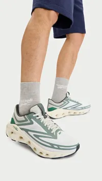 حذاء رياضي - ريبوك (Reebok)